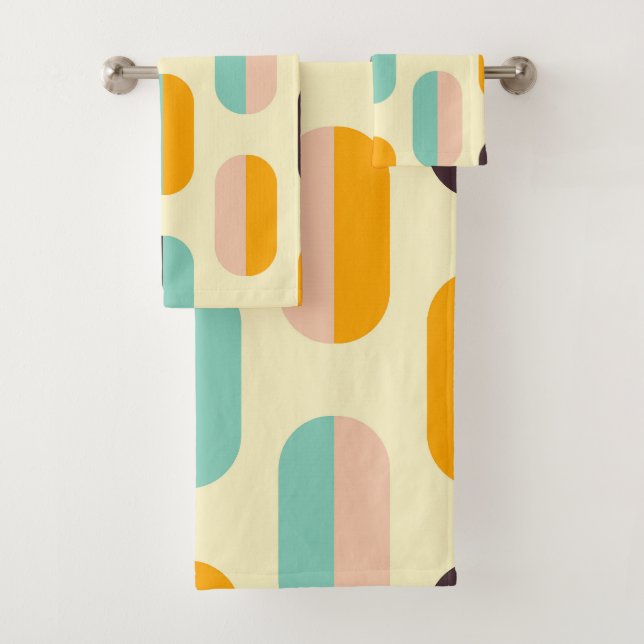 Seamless geometric pattern in retro vibes bath towel set (Insitu)