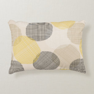 Seamless geometric pattern with pink circles decorative cushion