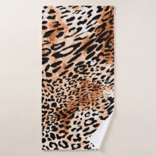Seamless leopard pattern, african animal print bath towel