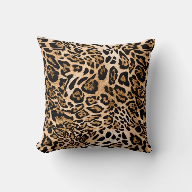 Seamless leopard texture, animal skin cushion (Front)