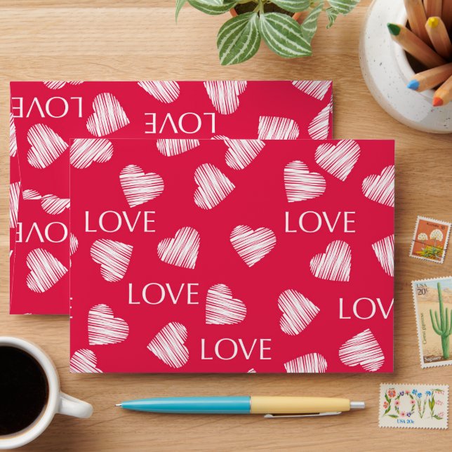 Seamless LOVE Valentines Day pink red white scratc Envelope (Desk)