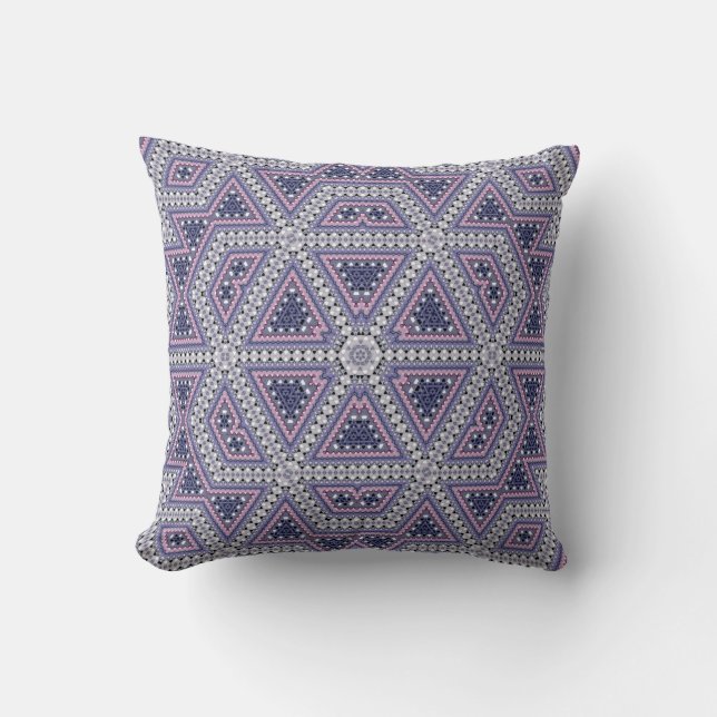 Seamless mosaic abstract kaleidoscope violet trian cushion (Front)