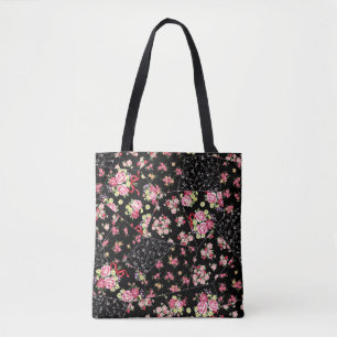 Seamless patchwork of pretty floral design tote bag