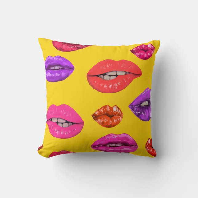 Seamless pattern in the 80's style, coloured glamo cushion (Front)
