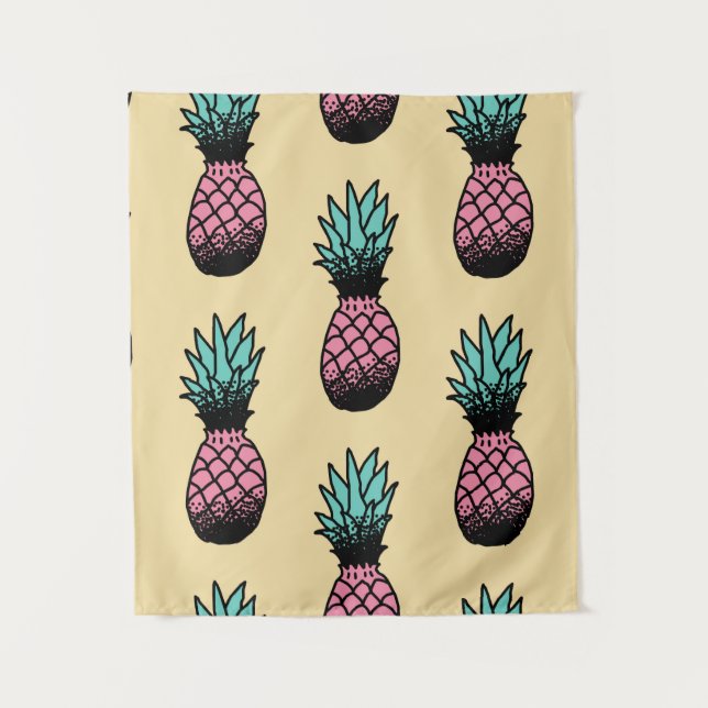 Seamless pattern of cute hand drawn pineapple tapestry (Front)