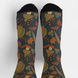 Seamless pattern Pumpkin & carrot dark background Socks