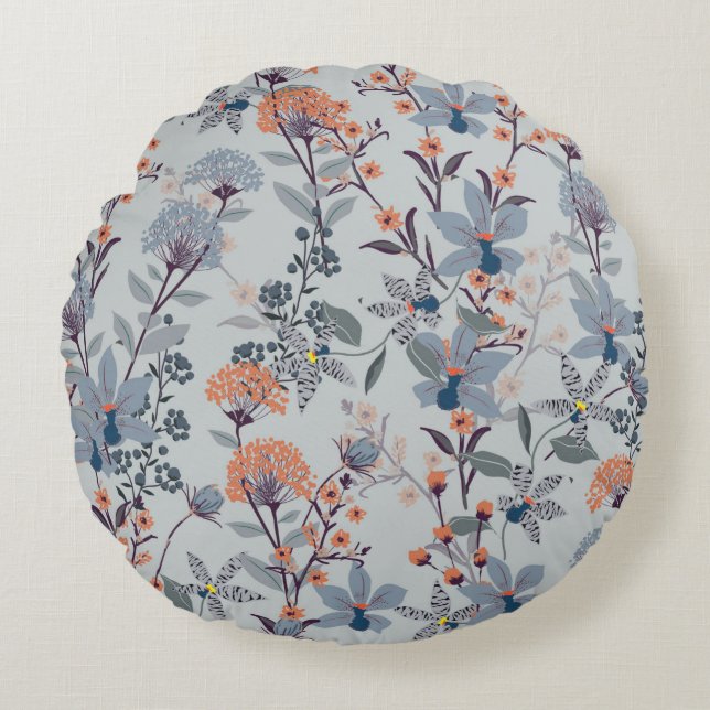 Seamless Pattern wild flowers, Isolated on blue co Round Cushion (Front)
