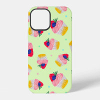 Seamless pattern with a cupcake with strawberries