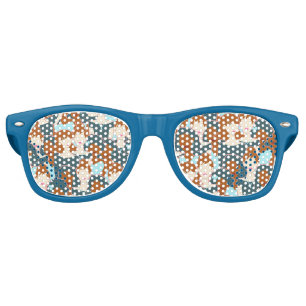 Seamless pattern with black girls and white girls retro sunglasses