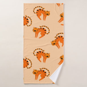 Seamless pattern with cute cartoon tigers bath towel