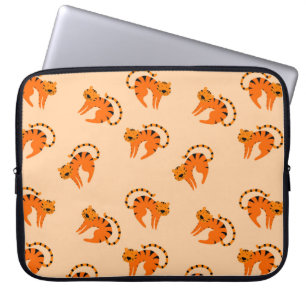 Seamless pattern with cute cartoon tigers laptop sleeve