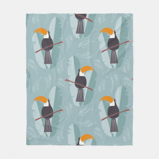 Seamless pattern with cute jungle parrot toucan on fleece blanket (Front)