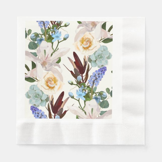 Seamless pattern with detailed hand drawn flowers. napkin (Front)