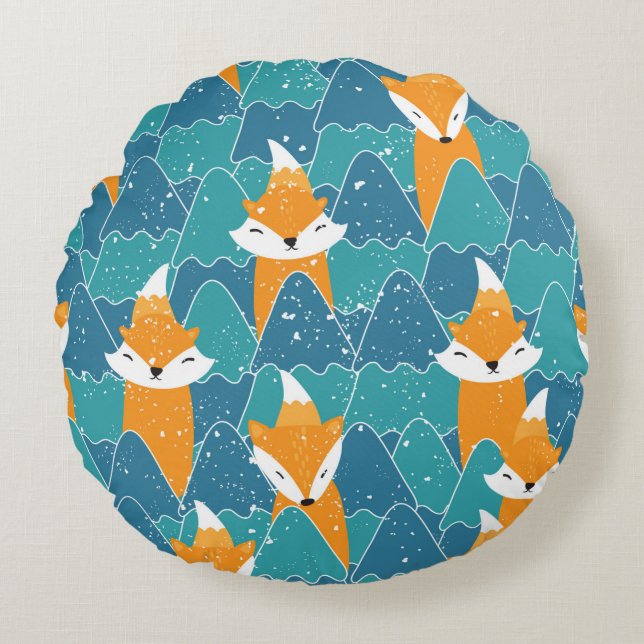 Seamless pattern with different cute foxes.  round cushion (Front)