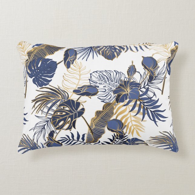 Seamless pattern with exotic tropical leaves. Palm Decorative Cushion (Front)