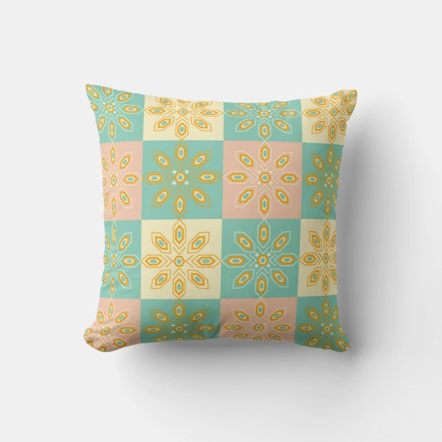 Seamless pattern with geometric floral motifs cushion (Front)