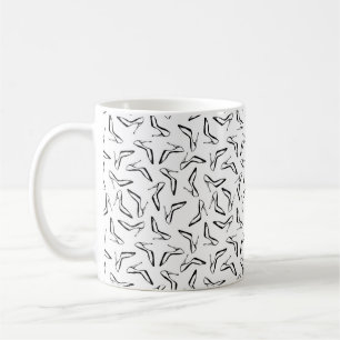Seamless pattern with high heels glamour shoes coffee mug