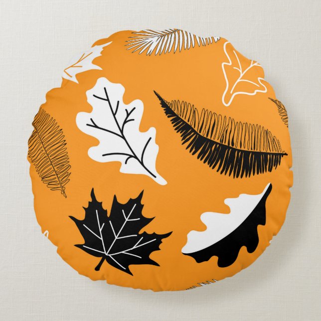 seamless pattern with leaves. Autumn collection. F Round Cushion (Front)
