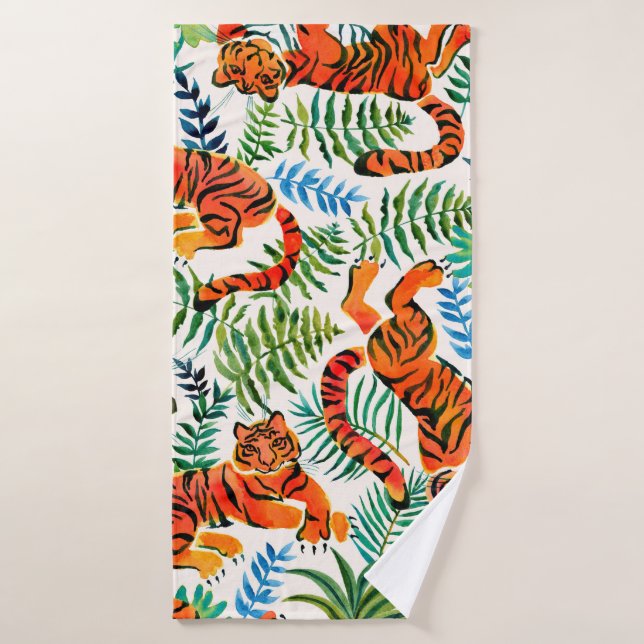Seamless pattern with painted in watercolor tigers bath towel (Bath Towel)