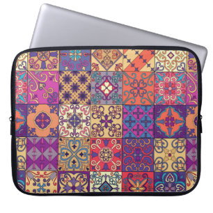 Seamless pattern with portuguese tiles in talavera laptop sleeve