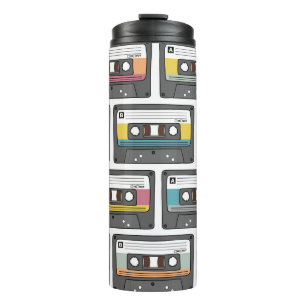 Seamless pattern with retro cassette tapes in dood thermal tumbler