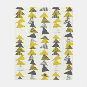 Seamless pattern with various triangles in retro s fleece blanket