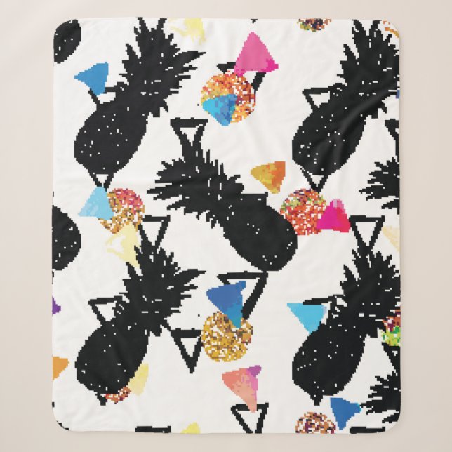 Seamless tropical pattern with pineapples and geom sherpa blanket (Front)