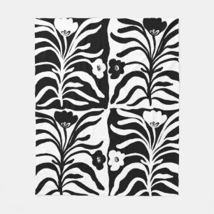 Seamless Vintage hand drawn floral a pattern with Fleece Blanket