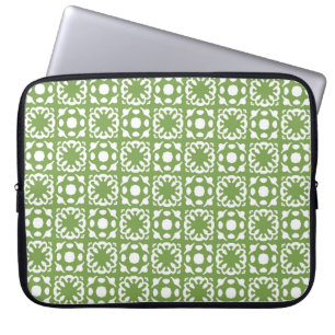 Seamless vintage pattern. Background with beautifu Laptop Sleeve