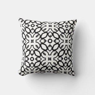 Seamless vintage pattern in geometric ornamental s cushion
