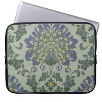 Seamless vintage pattern with romantic bird on blu