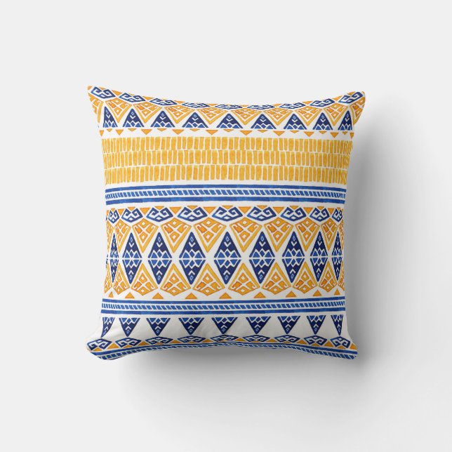 Seamless watercolor bohemian pattern cushion (Front)
