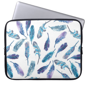 Seamless watercolor feather pattern laptop sleeve