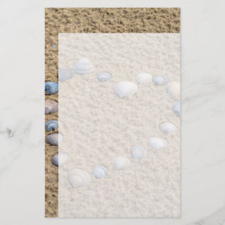 Seashell heart stationery
