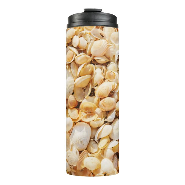 Seashell textured summer beach background. thermal tumbler (Front)