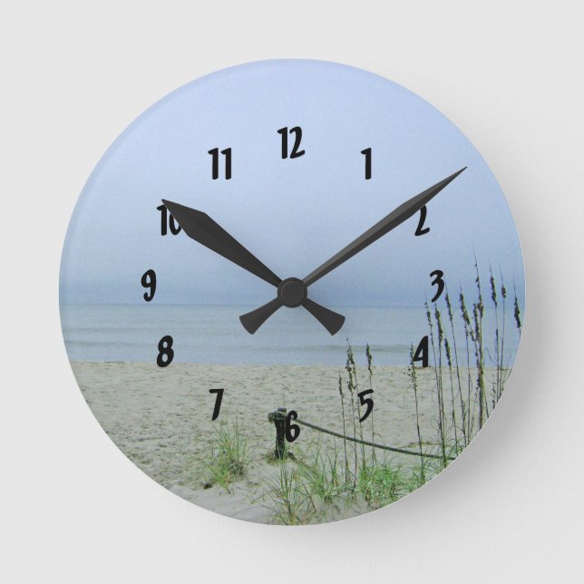 Seashore Dreamscape Round Clock (Front)
