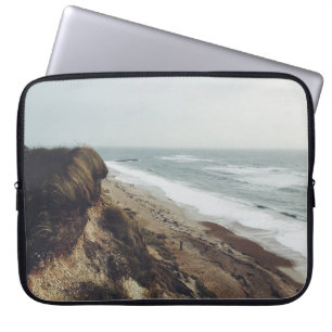 SEASIDE DURING DAYTIME LAPTOP SLEEVE