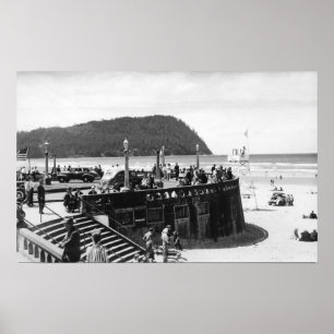 Seaside, Oregon Turnaround and Tillamook Head Poster