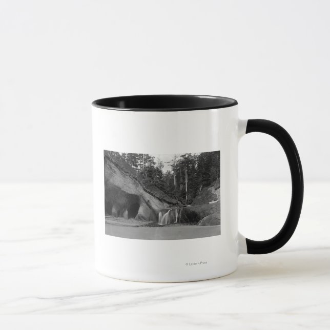 Seaside, Oregon Waterfall near Hug Point Mug (Right)
