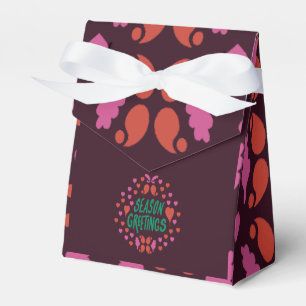 Season greetings in green handwriting with hearts favour box