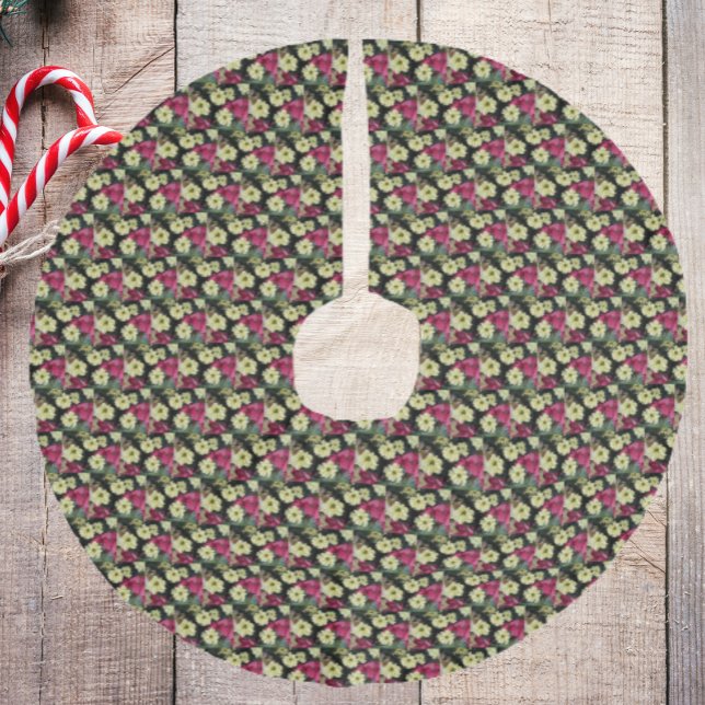Seasonal Holidays Poinsettias Pattern Faux Linen Tree Skirt (In Situ)