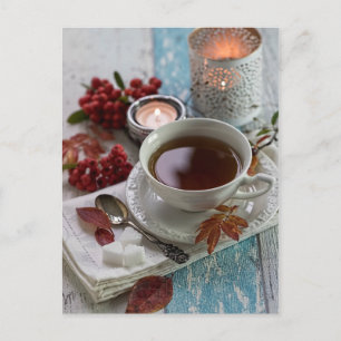 Seasonal romantic autmnal red berries still life postcard