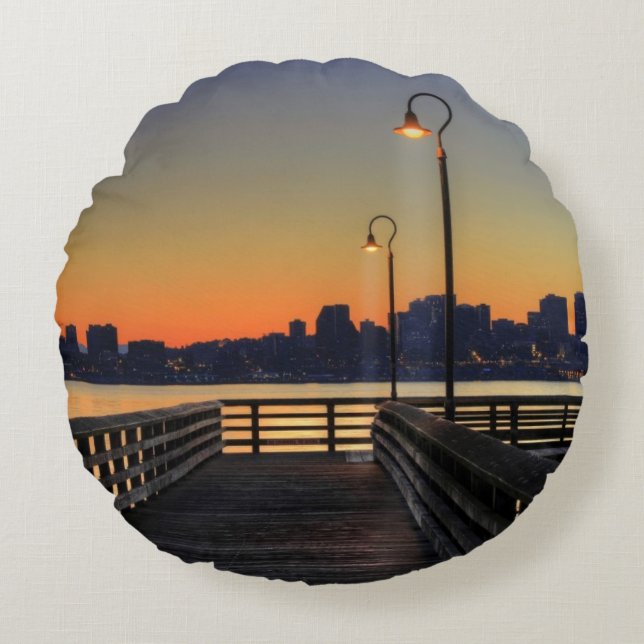 Seattle Washington Downtown Skyline Round Cushion (Front)