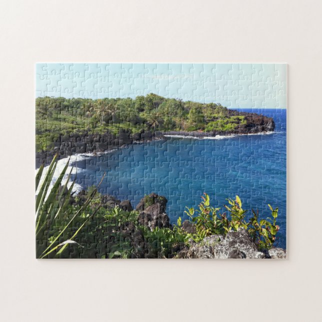 Secluded Cove in Maui, Hawaii Jigsaw Puzzle (Horizontal)