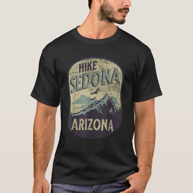 Sedona Arizona Nature Hike Mountain Outdoors Vinta T-Shirt (Front)