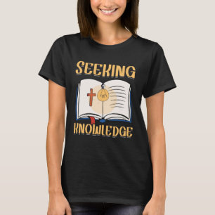 Seeking Knowledge Holy Bible Study Christian Faith T-Shirt