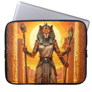 Sekhmet – Löwenköpfige Kriegsgöttin Laptop Sleeve