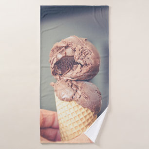 Selective focus photography of chocolate ice cream bath towel