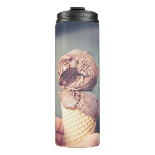 Selective focus photography of chocolate ice cream thermal tumbler