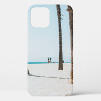 Selective focus photography of white surfboard